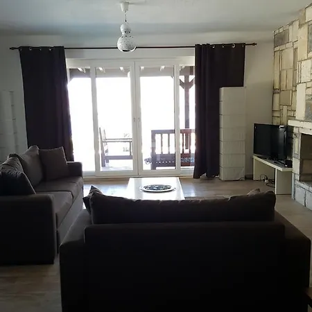 Bodrum Ozel Havuzlu Mustakil Tripleks Willa